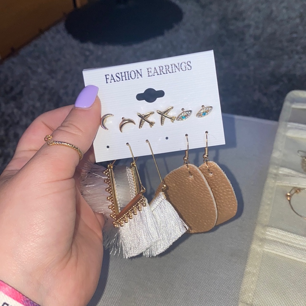 earring pack